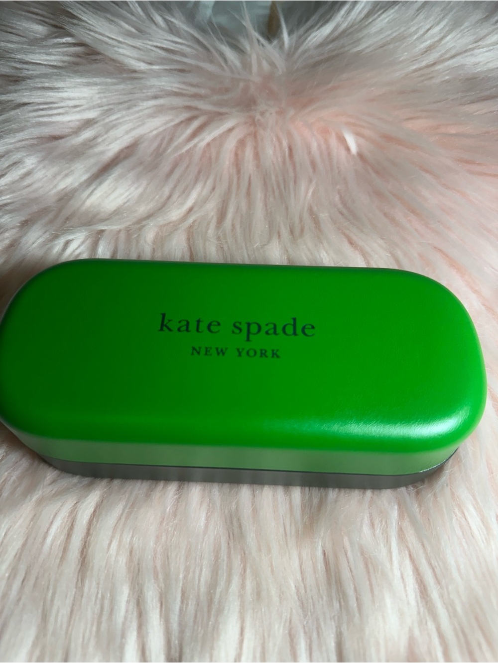 Kate Spade New York Marigold/S Cat-Eye
Sunglasses. - Picture 6 of 6